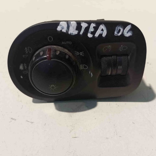 Interruttore comando luci SEAT Altea Berlina del 2004