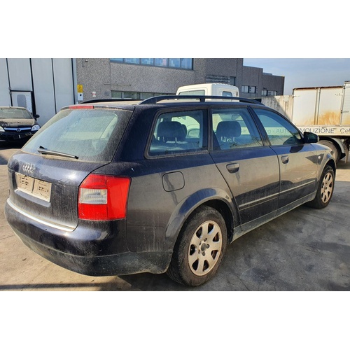 Ricambi usati Audi A4 1.9 D del 2002