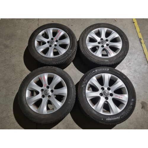 Coppia Ruote Complete Anteriori e Posteriori OPEL Meriva 3° Serie del 2010