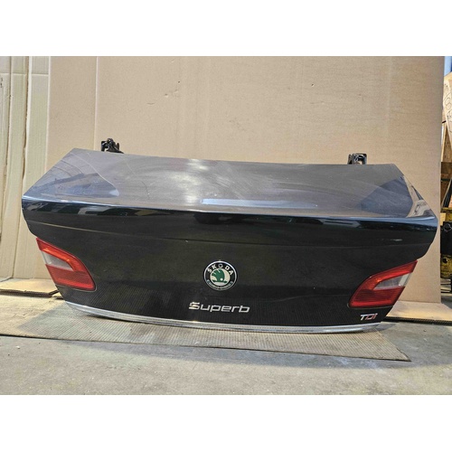 Cofano Baule Posteriore SKODA Superb 2° Serie del 2008