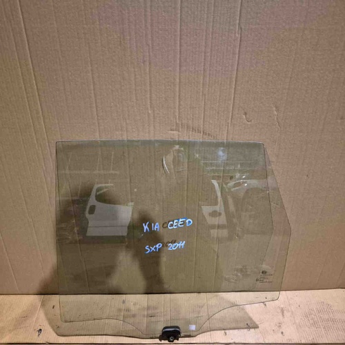 Vetro scendente Posteriore Sinistro KIA Cee'd 1° Serie del 2006 - 2012