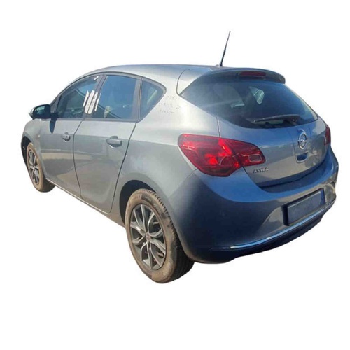 Ricambi usati auto OPEL Astra J 2° Serie del 2011
