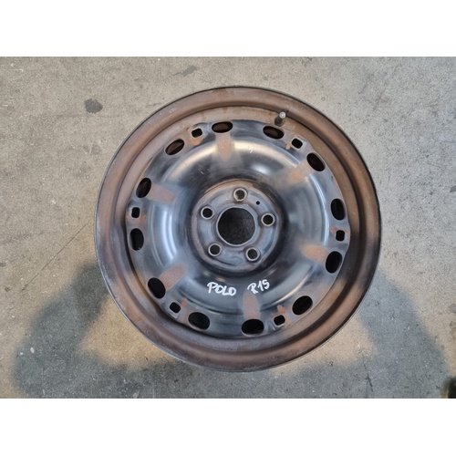 cerchio in ferro VOLKSWAGEN Polo 5° Serie del 2009 - 2017