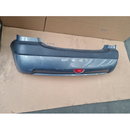 Paraurti Posteriore completo KIA Rio 3° Serie del 2005 - 2011