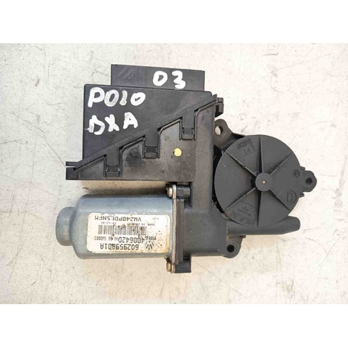 Motorino Alzavetro anteriore destra VOLKSWAGEN Polo 4° Serie del 2001 - 2009
