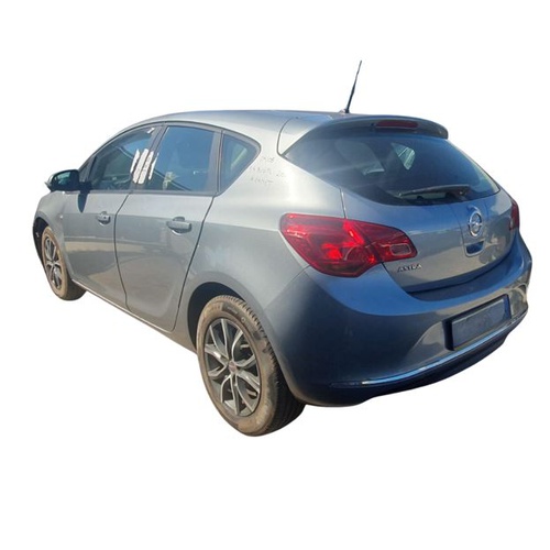 Ricambi usati auto OPEL Astra J 2° Serie del 2011