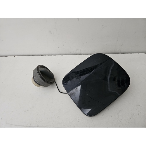Sportellino Carburante TOYOTA Rav4 2° Serie del 2000 - 2003