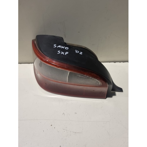 Stop fanale Posteriore sinistro lato Guida CITROEN Saxo 2° Serie del 1999 - 2002