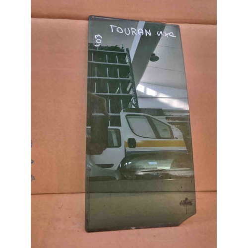 Vetro scendente Posteriore Sinistro VOLKSWAGEN Touran 1° Serie del 2003 - 2007