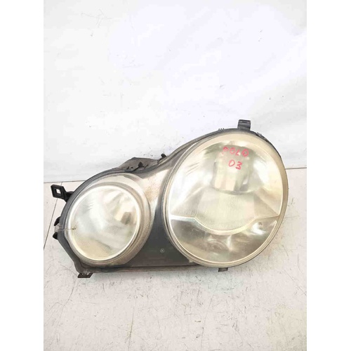 Faro Anteriore Sinistro VOLKSWAGEN Polo 4° Serie del 2001 - 2009