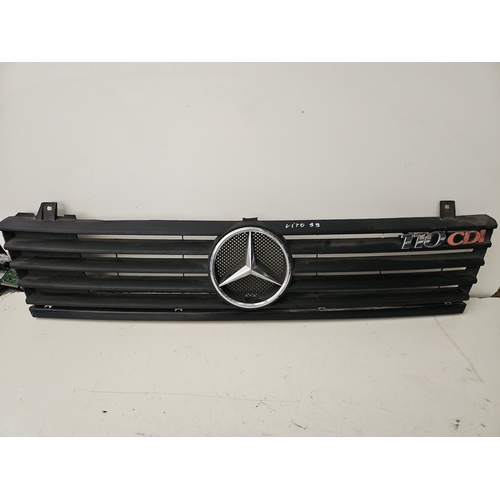 Mascherina anteriore MERCEDES Vito W638 del 1995 - 2003