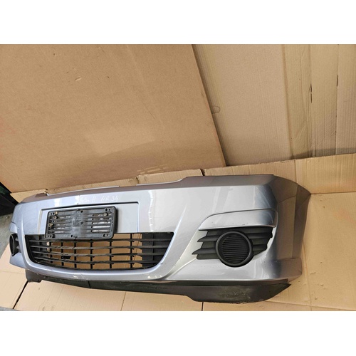 Paraurti Anteriore Completo OPEL Astra H Berlina del 2004 - 2007