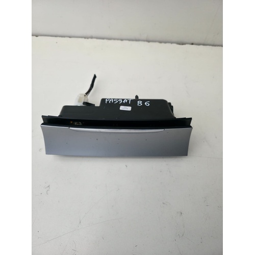 Posacenere VOLKSWAGEN Passat Variant 4° Serie del 2005 - 2010