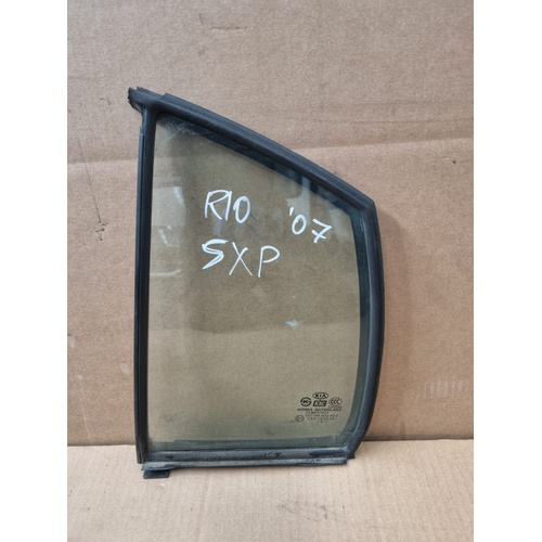 Vetro fisso posteriore SX KIA Rio 3° Serie del 2005 - 2011