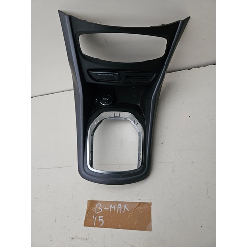 Console centrale FORD B - Max Berlina del 2012
