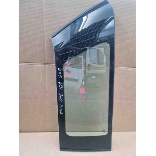 Vetro fisso posteriore SX MINI One 1° Serie del 2000 - 2006