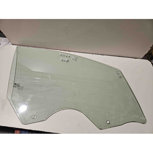 Vetro scendente anteriore destro OPEL Astra J 2° Serie del 2011