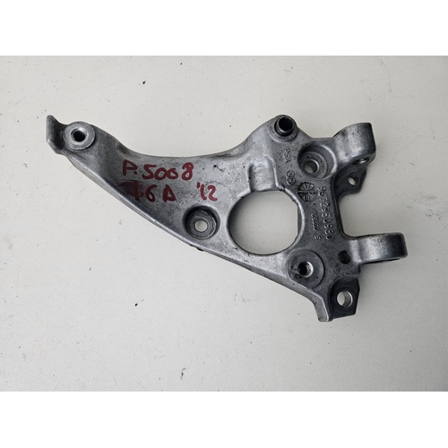 Staffa supporto compressore PEUGEOT 5008 1° Serie del 2009