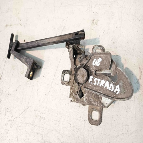 Cerniere cofano anteriore dx e sx FIAT Strada Serie (06>09) del 2006 - 2009