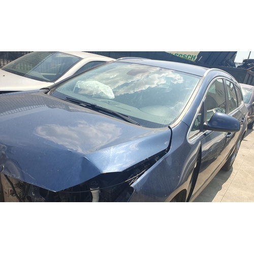 Ricambi usati Opel Astra 2.0 D del 2011