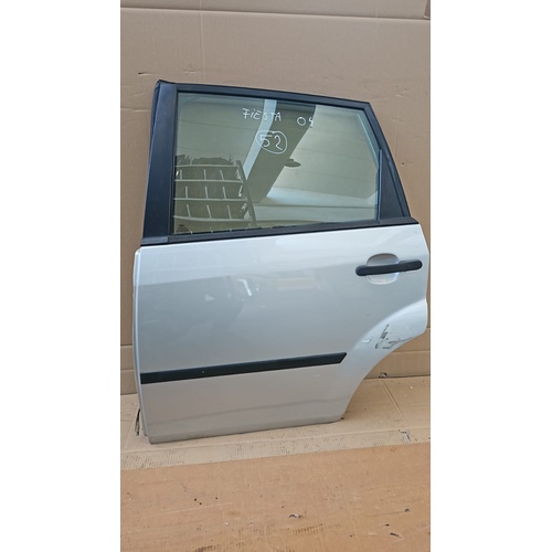 Portiera Posteriore Sinistra FORD Fiesta 4° Serie del 2002 - 2005
