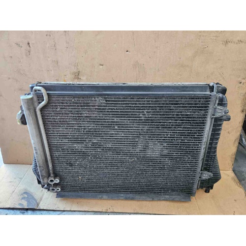 Kit Radiatori VOLKSWAGEN Passat Berlina 5° Serie del 2010 - 2015