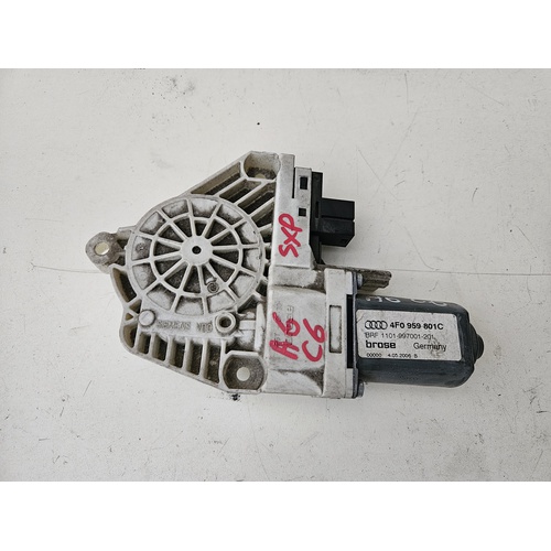 Motorino Alzavetro posteriore Sinistro AUDI A6 Berlina Serie C6 (4F2) (04>12) del 2004 - 2012