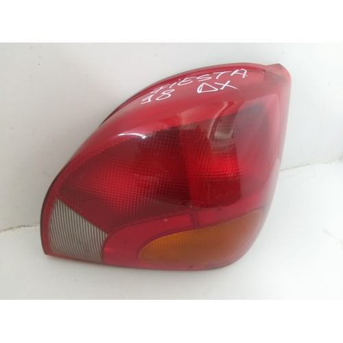 Fanale posteriore destro Ford Fiesta del 1998