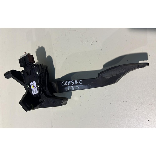 Pedale acceleratore OPEL Corsa C 5P 1° Serie del 2000 - 2003