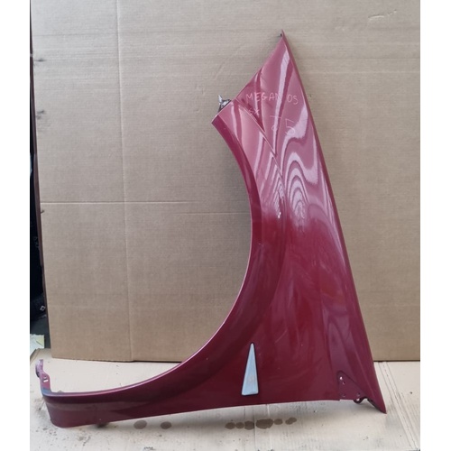 Parafango Anteriore Sinistro RENAULT Megane ll Serie (02>06) del 2002 - 2006