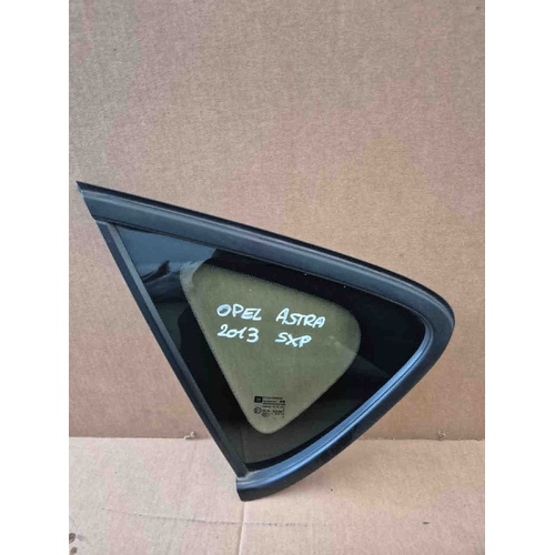 Vetro fisso posteriore SX OPEL Astra J 2° Serie del 2011