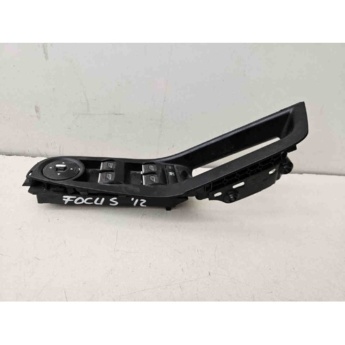 Pulsantiera Anteriore Sinistra FORD Focus Berlina 5° Serie del 2011 - 2014