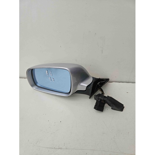 Specchietto Retrovisore Sinistro AUDI A4 Avant (8D) (97>00) del 1997 - 2000
