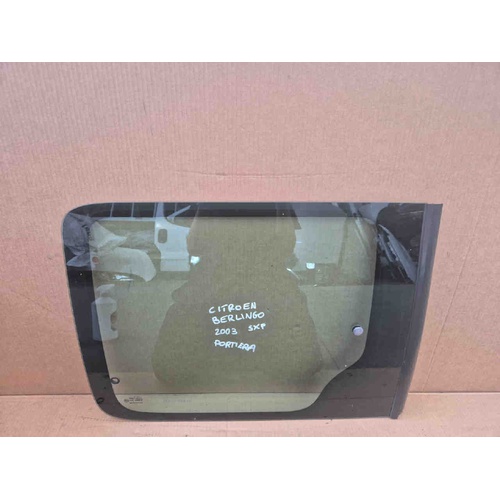 Vetro fisso posteriore SX CITROEN Berlingo 2° Serie del 2002 - 2008