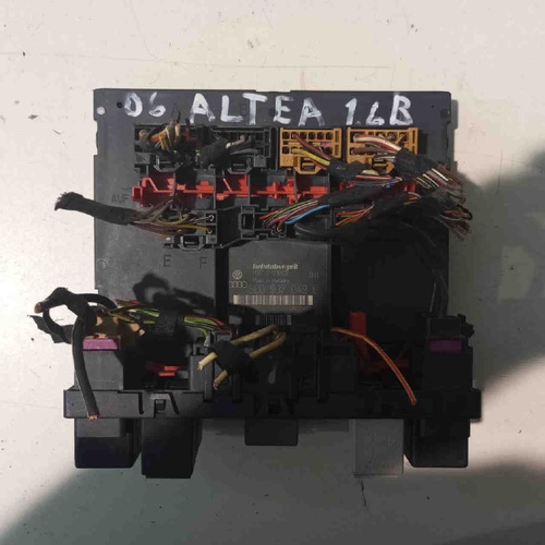Body Computer SEAT Altea Berlina del 2004