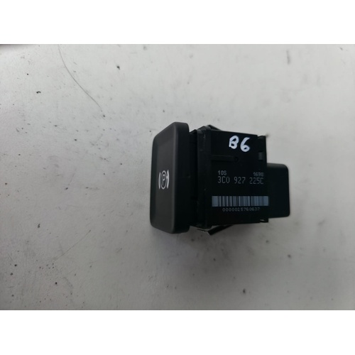 Pulsante freno di stazionamento VOLKSWAGEN Passat Variant 4° Serie del 2005 - 2010