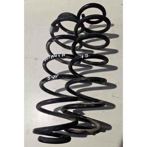 Coppia molle sospensioni posteriori SKODA Octavia S.Wagon 5° Serie (5E5) (16>20) del 2016 - 2020