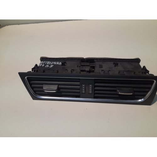 Bocchette aria tunnel centrale AUDI A4 Avant (B8) (11>15) del 2011 - 2015