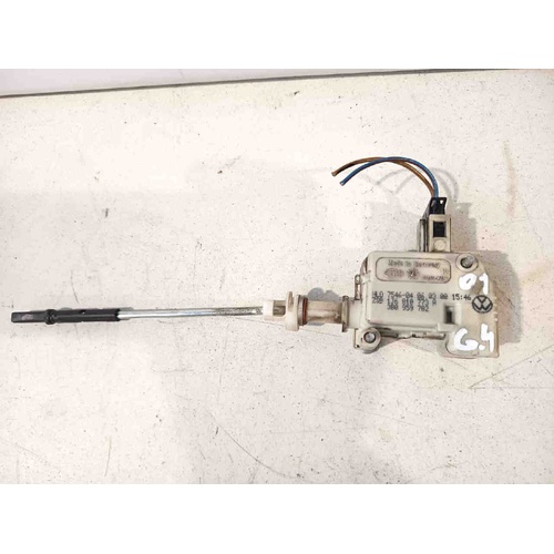 Motorino Sportellino Carburante VOLKSWAGEN Golf 4 Berlina (97>03) del 1997 - 2003