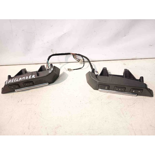 Comandi al volante multifunzione LAND ROVER Freelander 3° Serie del 2006 - 2011