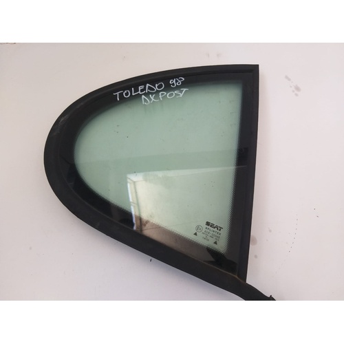 Vetro fisso posteriore destro Seat Toledo del 1999 1.9 Diesel