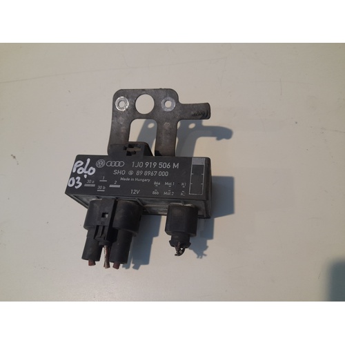 Centralina ventola radiatore VOLKSWAGEN Polo 4° Serie del 2001 - 2009