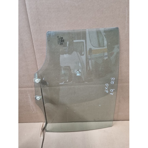 Vetro scendente posteriore destro KIA Rio 3° Serie del 2005 - 2011