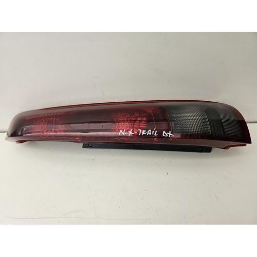 Fanale posteriore destro Nissan X-Trail del 2002 2.2 Diesel