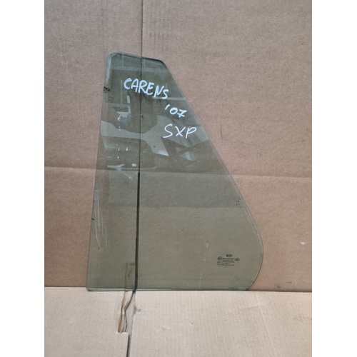 Vetro scendente posteriore Sinistro KIA Carens 2° Serie del 2006