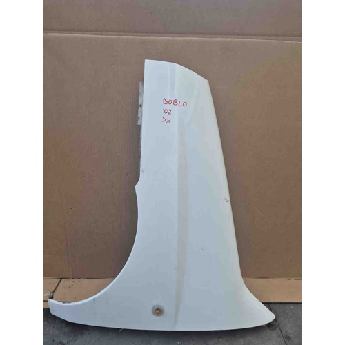 Parafango Anteriore Sinistro FIAT Doblo Serie (00>05) del 2000 - 2005