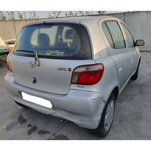 Ricambi usati Toyota Yaris 1.0 B del 2000