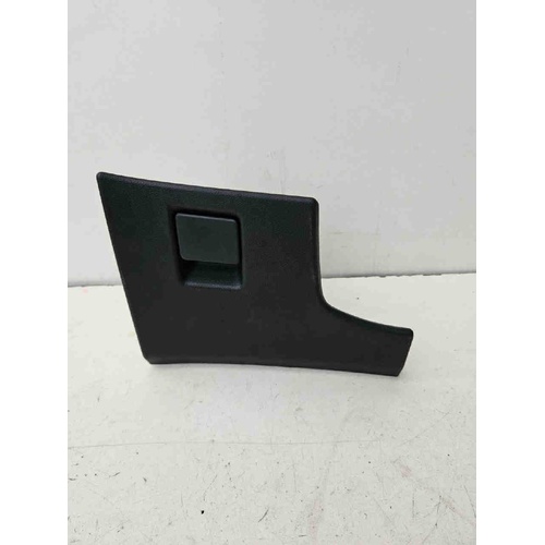 Vano portaoggetti OPEL Astra J 2° Serie del 2011