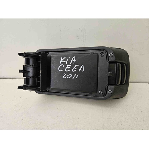 Bracciolo centrale KIA Cee'd 1° Serie del 2006 - 2012