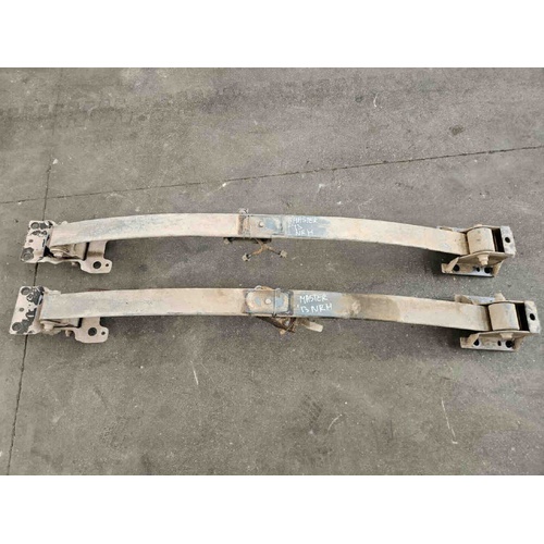 Balestre Posteriore DX e SX RENAULT Master 4° Serie del 2010